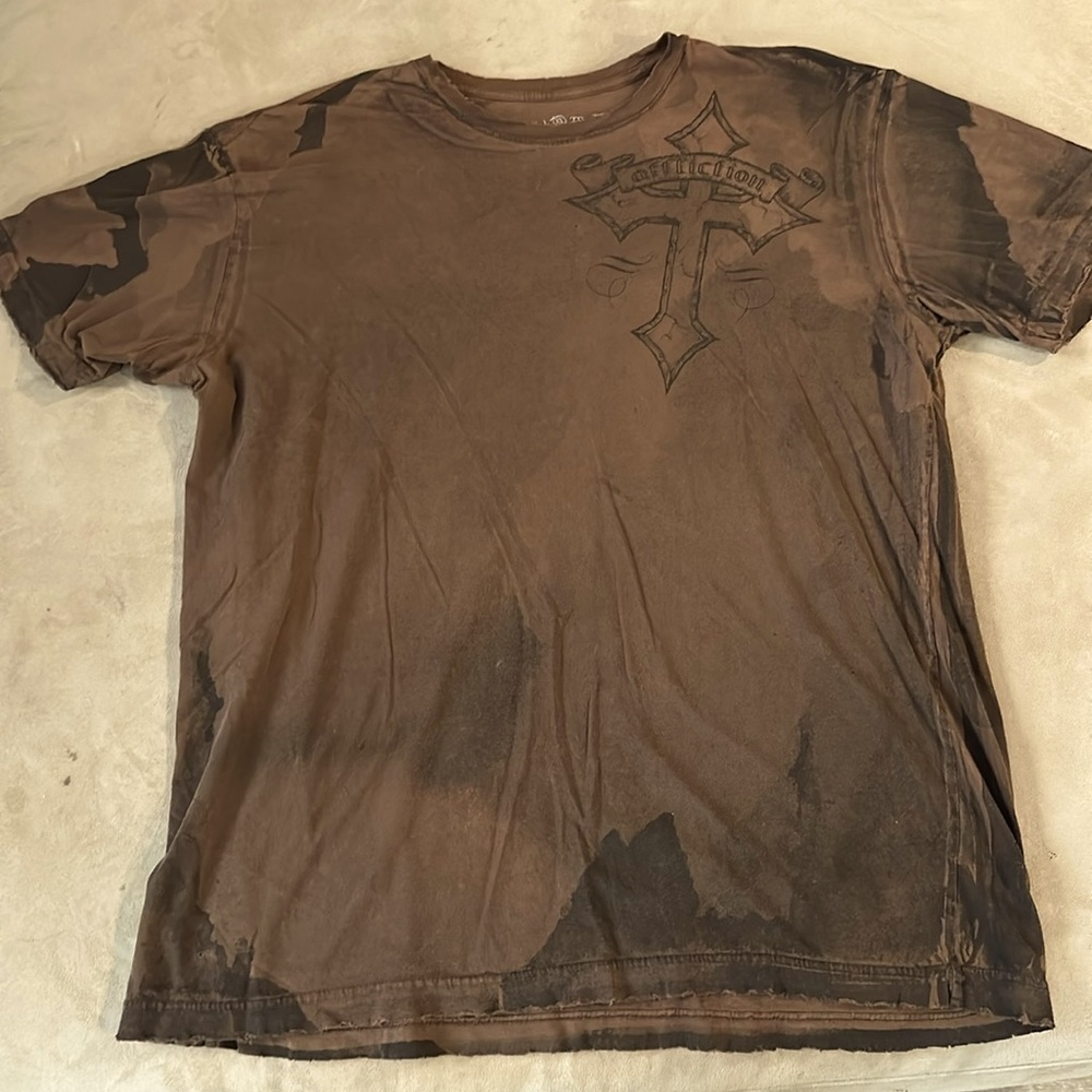 Lightly worn t dye look affliction t shirt